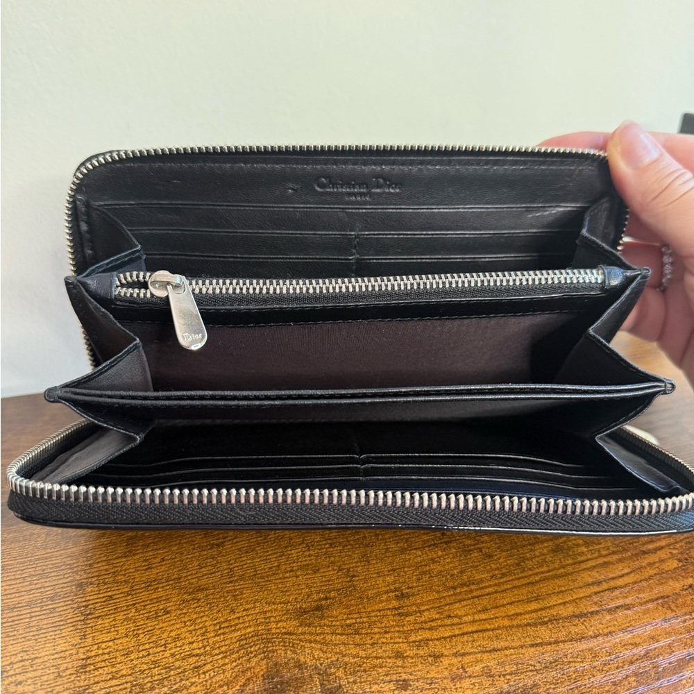 Christian Dior Trotter Oblique Enamel Patent Leather Zip Around Long Wallet - Picture 7 of 9